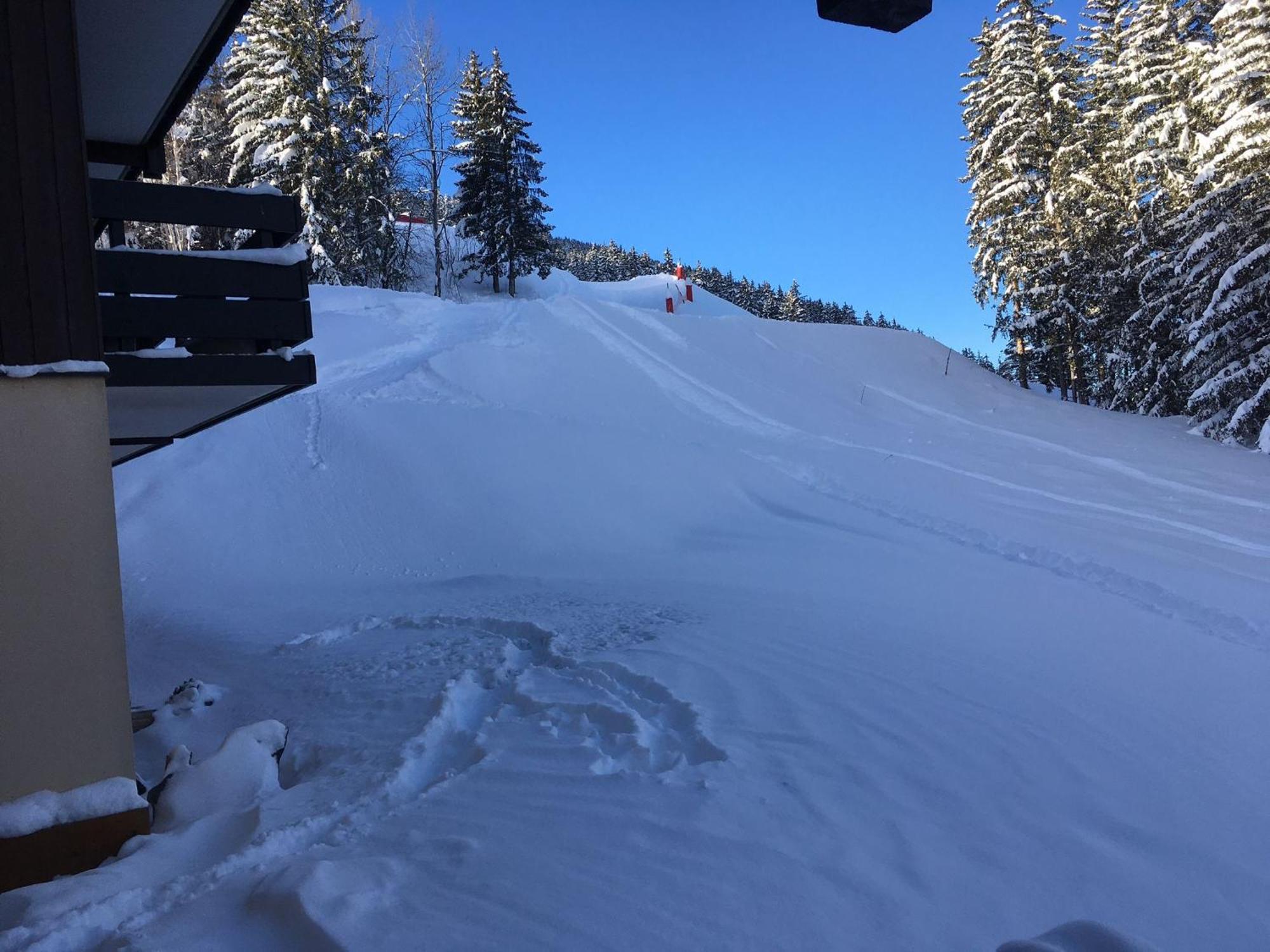 Superbe Vue, Acces Skis Aux Pieds, Tres Agreable Apartment Courchevel Luaran gambar